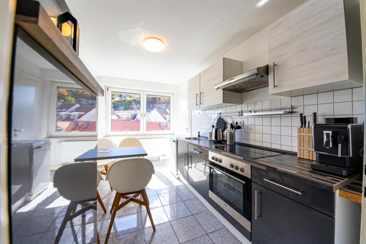 Appartement Mit Balkon Und Festungsblick Wurtzbourg