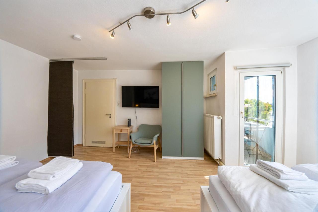 Appartement Mit Balkon Und Festungsblick Wurtzbourg